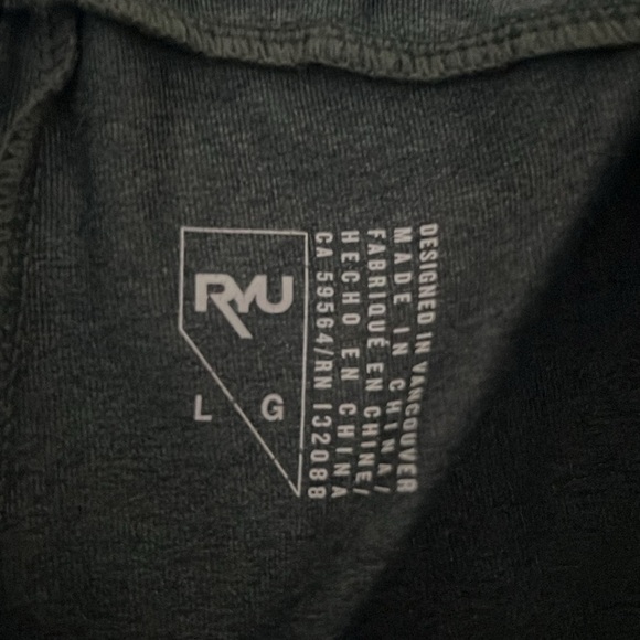 Ryu Men's Black Athletic Shorts - Picture 3 of 4